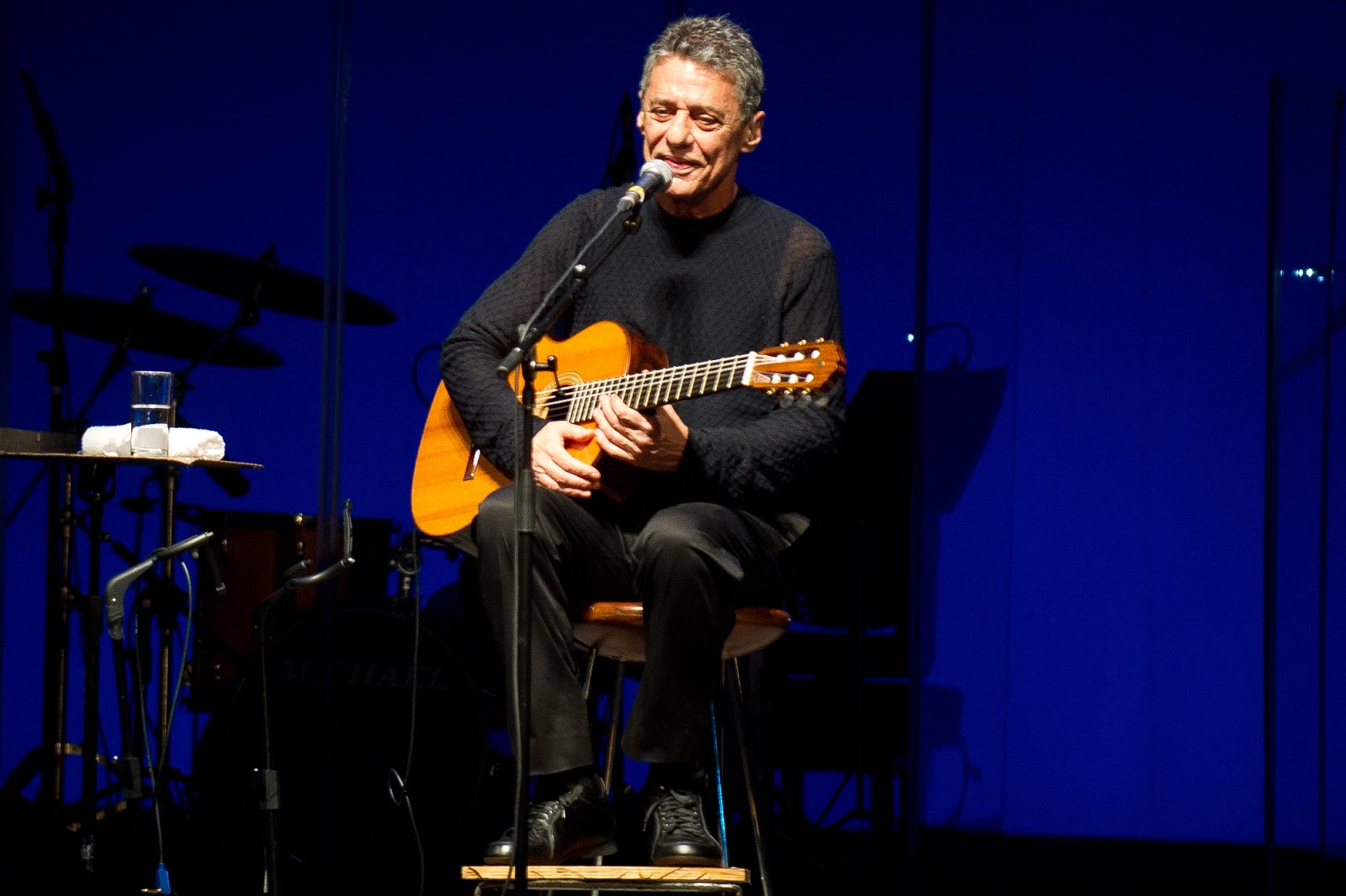 CHICO BUARQUE