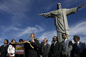 Português: O presidente do Brasil, Luís Inácio...