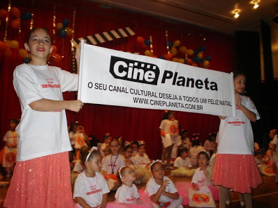 Espetáculo de dança Verônica Ohana. Patrocínio do Cineplaneta